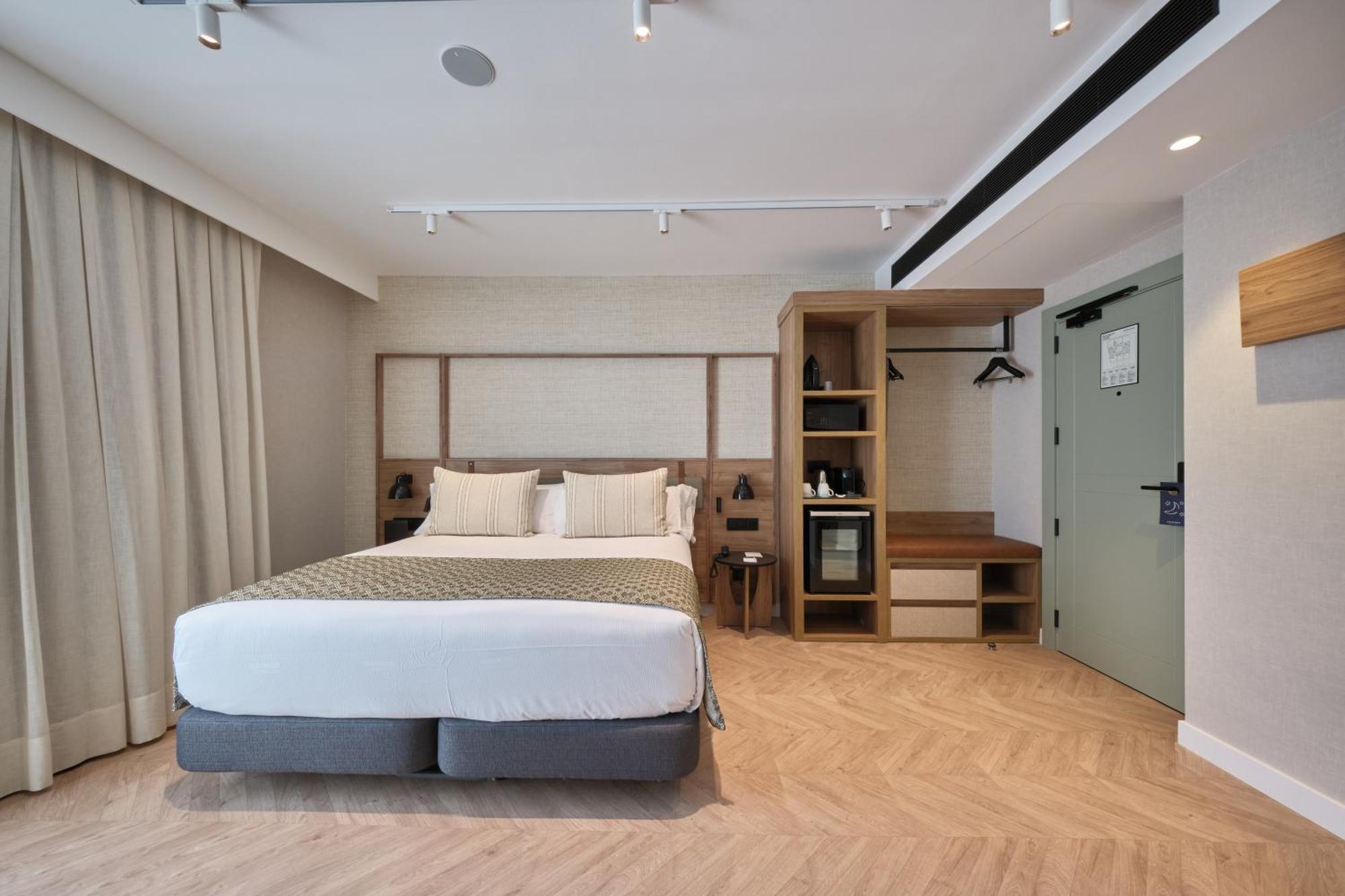 Catalonia Sagrada Familia Hotel 3*